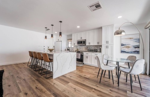 Green Valley North House | Desert Vibes - Stylish 3BR Near Strip & Airport