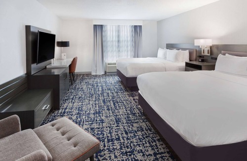 Dothan Hotel | DoubleTree by Hilton Dothan, AL