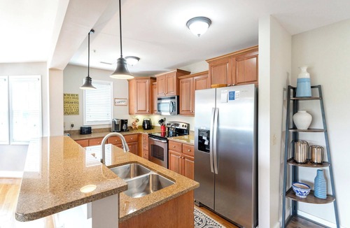 Foscoe Condo | Echota Wintergreens 1712-Mtn Condo, Gated Resort, Indoor/Outdoor Pools & Hot Tub