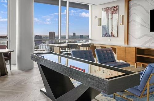 Castleberry Hill Resort | Elevate Your Escape with Wyndham Atlanta – 1 Bedroom Presidential