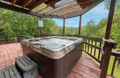 Sevierville Ski Chalet | Enchanted Primrose Chalet #3709 Chalet