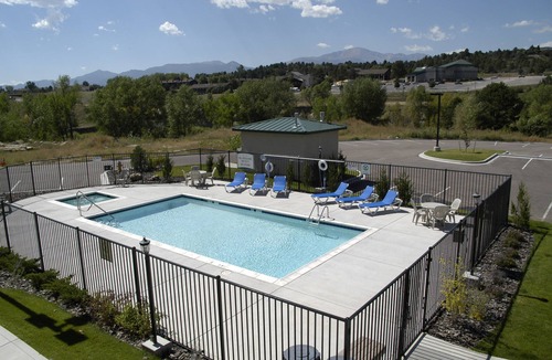Briargate Condo | Equipped Suite with Seasonal Outdoor Pool Access! Housekeeping + Business Center