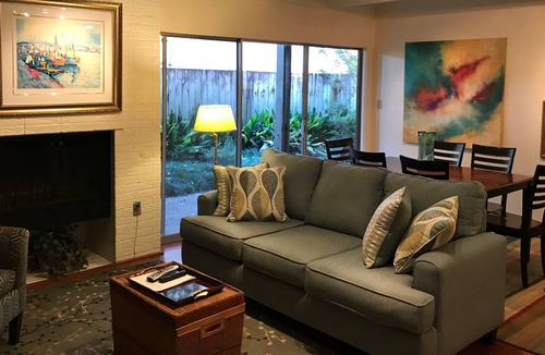 Lafayette Condo | Executive Condo - Central Location, Downtown, University.