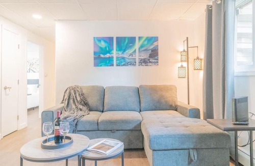 Fairbanks Apartment | Executive Work Space With Modern Charm