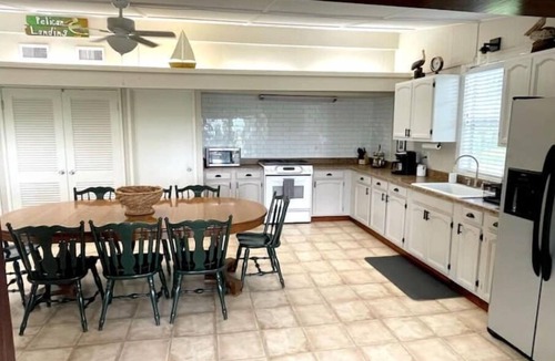 New Iberia Cabin | Explore Cajun Country! On the Bayou, close to town