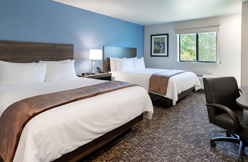 Westgate Hotel | Family-Friendly Room Near Lejeune Memorial Gardens and Jacksonville Mall