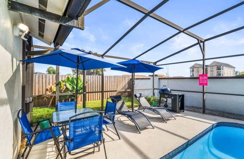 Indian Wells House | Family Retreat Near Disney w/BBQ & Community Pool
