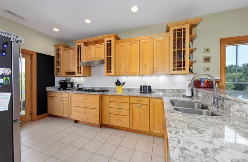 Ocean Hill House | FINALLY: Oceanside, Private Pool, Hot Tub, Close to shops and restaurants