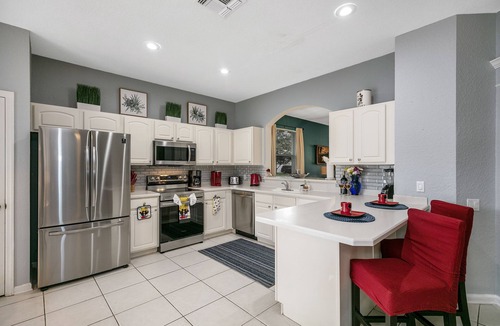 Windsor Hills House | Free Water Park-Walk to Clubhouse-6BR Disney Home-Sleeps 15-Private Pool & Spa