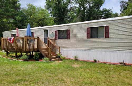 Arkdale House | Full Moon Cabin