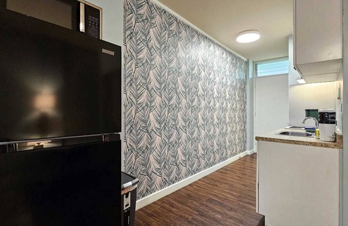 Waikiki Apartment | Furnished monthly rental Waikiki Neighborhood 303