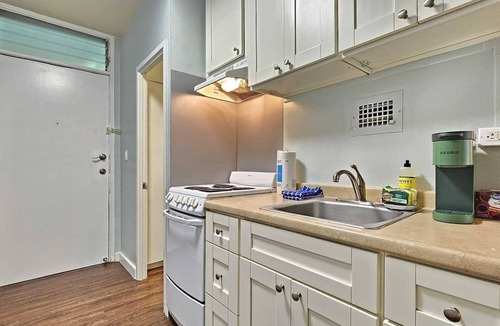 Waikiki Apartment | Furnished monthly rental Waikiki Neighborhood 105