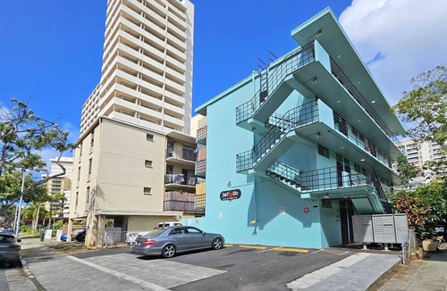 Waikiki Apartment | Furnished monthly rental Waikiki Neighborhood 105