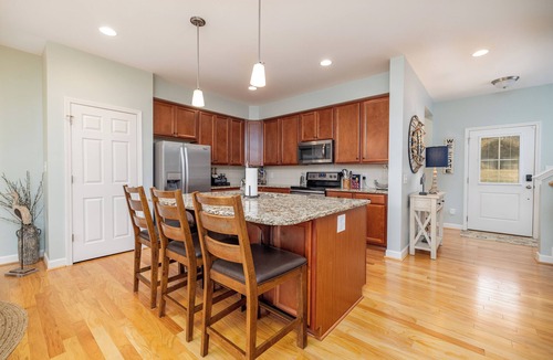 Littleton House | Game Room! Pontoon Rental~Boat Slip~Fire Pit