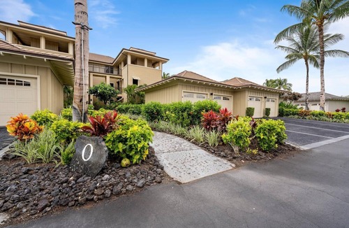 Waikoloa Condo | 🏖️ Golf Course View Waikoloa Condo | Ground Floor | Walk to A-Bay Beach