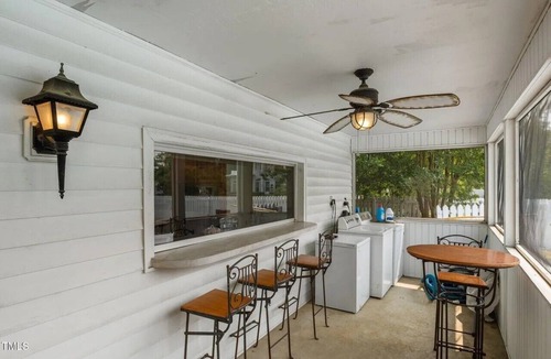 Dunn House | Gorgeous 2-bedroom bungalow with AC in charming Dunn, perfect for relaxing stays