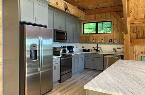 Nobleboro House | Gorgeous newly constructed post and beam retreat on Damariscotta Lake