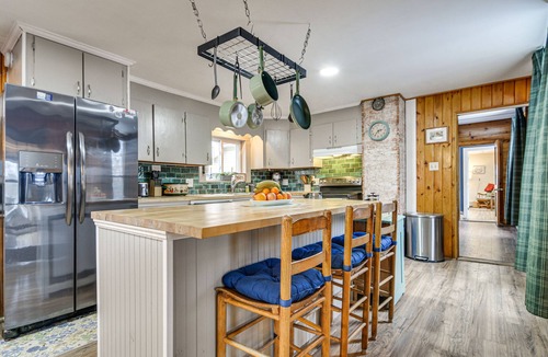 Dryden House | Great for Groups! Spacious Wilton Getaway w/Deck