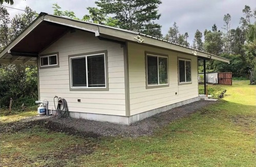 Keaau Apartment | Great for nature lovers quiet and calm. Auto gat, security cameras.