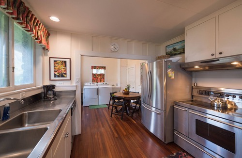 Waimanalo Beach House | Hale Pohaku, Waimanalo Beach Front Lic.#1990/NUC-1689
