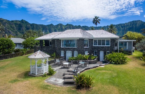 Waimanalo Beach House | Hale Pohaku, Waimanalo Beach Front Lic.#1990/NUC-1689