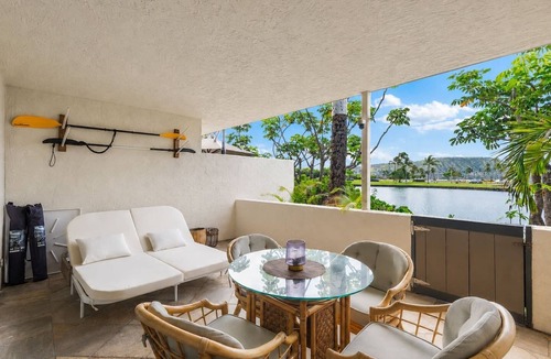 Portlock Villa | Hawaii Kai Gem | Private Dock, AC, Pool