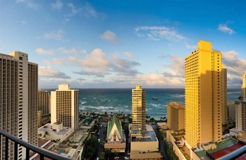 Waikiki Resort | Hilton Waikiki Beach Resort & Spa