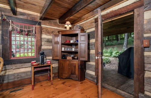 Limestone Cabin | Historic Cabin Retreat on Beautiful Homestead