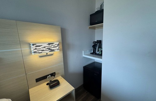 Fairlie-Poplar Historic District Hotel | Holiday Inn Express and Suites Atlanta Downtown by IHG