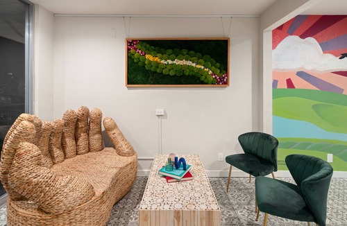 Pullman Hotel | Hotel McCoy Pullman - Art, Coffee, Beer, Wine