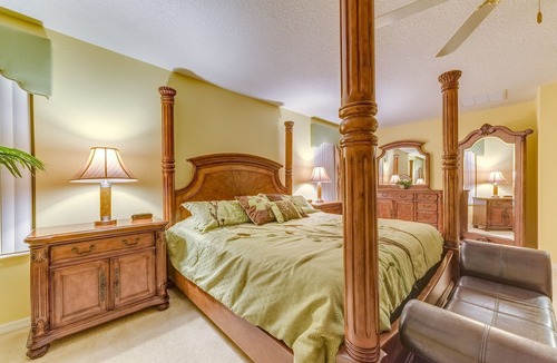 Legacy Park Villa | ⭐HUGE 5 Bed 4 Bath (3 en-suites) South Fc Pool, Games Room, 20 mins to Disney⭐