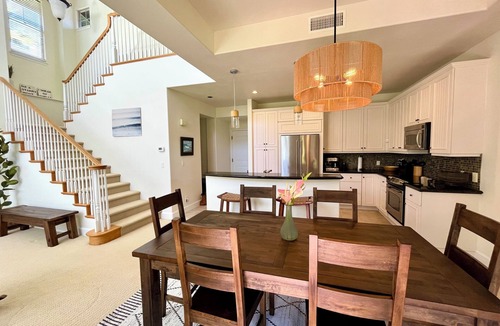 Kulalani House | Iconic Hawaiian Getaway at Mauna Lani. Beach, Bike, Golf, Books, Relax.