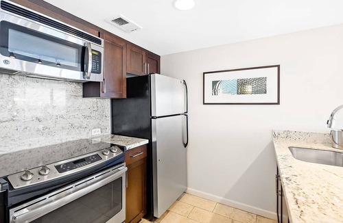 Waikiki Condo | Ilikai 4BR for 12 - Ocean and Marina Views!