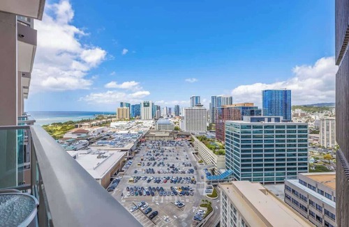 Ala Moana Condo | Incredible Partial Ocean & City View w/Balcony
