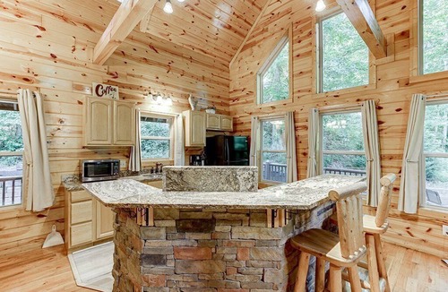 Cleveland Cabin | Inspiration - new fantastic outdoor fireplace and barbecue area