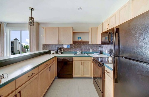 Kapaa Condo | Inviting Ocean View Condo | Pono Kai Resort | G104