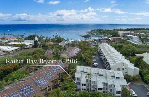 Historic Kailua Village House | Kailua Bay Resort 4-206 Corner Oceanview Downtown Unit