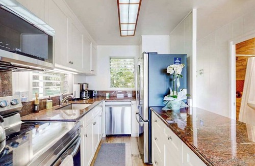Wailua House Lots Condo | Kapa'a Sands Condo | Oceanfront Views