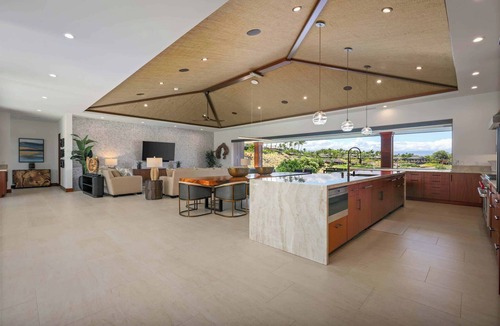 Kamuela House | Kauna'oa 22 Five Bedroom Residence