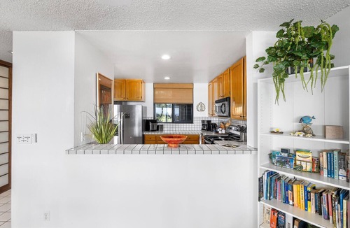 Kahaluu-Keauhou Condo | KKSR3101 DIRECT OCEANFRONT GROUND FLOOR CORNER ADVOCATES PLANET-FRIENDLINESS