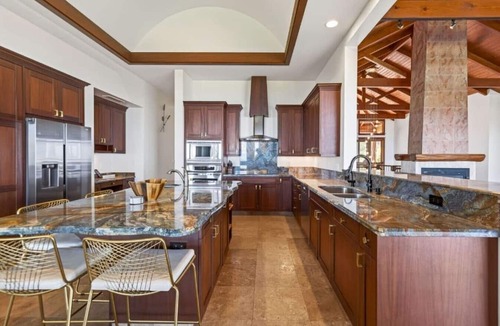 Historic Kailua Village House | Kona Hilltop Estate | Sleeps 30 | Endless Views
