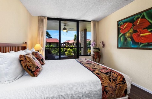 Historic Kailua Village House | Kona Pacific C520
