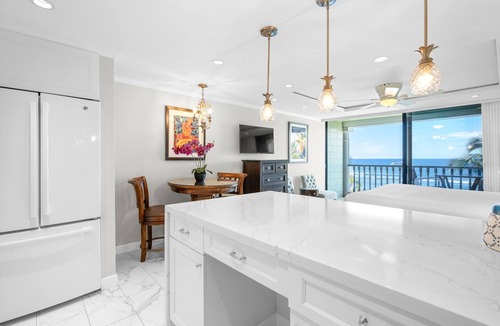 Historic Lahaina Front Street Apartment | Lahaina Shores 511 – Luxury Oceanfront Condo with Stunning Views