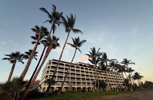 Historic Lahaina Front Street Condo | Lahaina Studio: Beachfront, Mountain View, Hot Tub