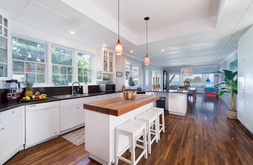 Lanikai House | Lanikai Beachfront - AUGUST CANCELLATION - BOOK NOW!