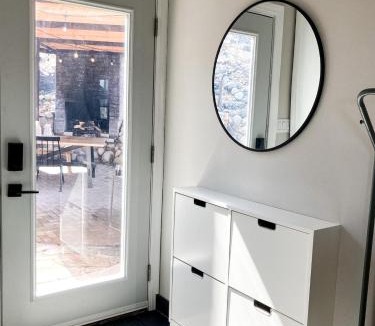 Fox River Grove House | Little Fox Cottage - A Cozy Riverview Getaway Near Chicago