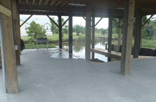 Hackberry House | Located on Private Canal 411 Lake Breeze