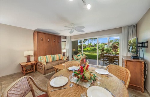 Kapaa House | Lush Garden Island Condo Pono Kai Resort H105