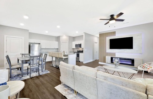 Bel Aire House | LUXE HAVEN PROPERIES