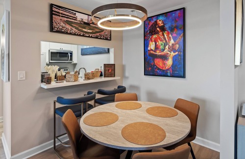 Inner Harbor Condo | Luxury Harborplace Condo Near Orioles, Ravens & Baltimore Waterfront